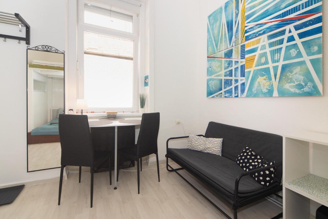 Cosy Studio Apartment With Airconditioner Budapest Exterior photo