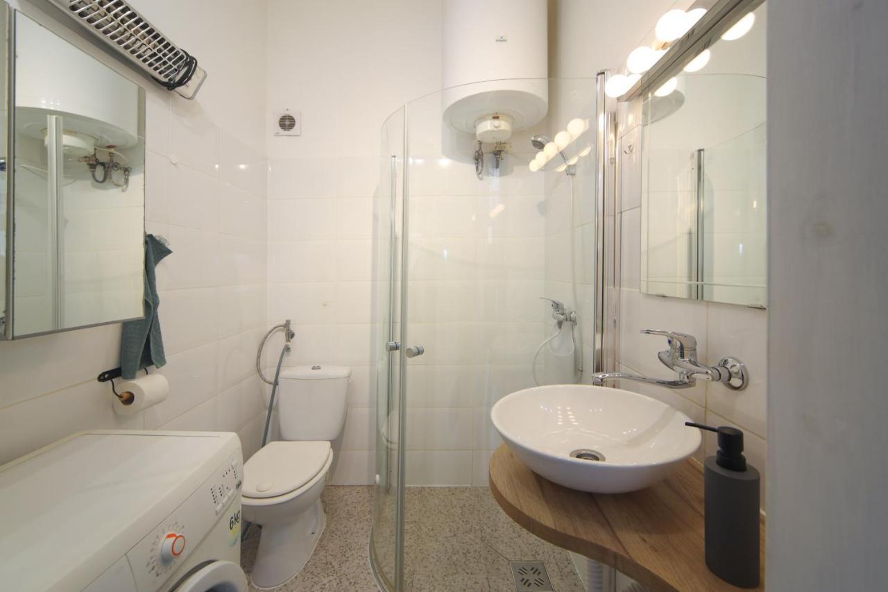 Cosy Studio Apartment With Airconditioner Budapest Exterior photo